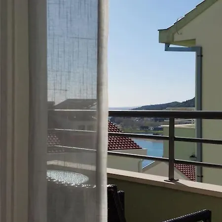 Prelas Apartment